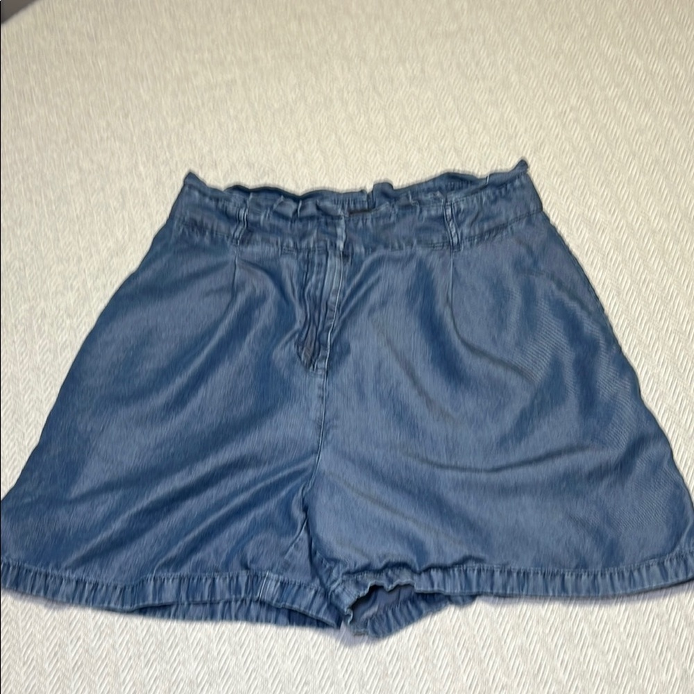 RW&CO High-Waisted 100% Lyocell Blue Shorts with Paper-Bag Waist. Size 6 - Picture 1 of 10